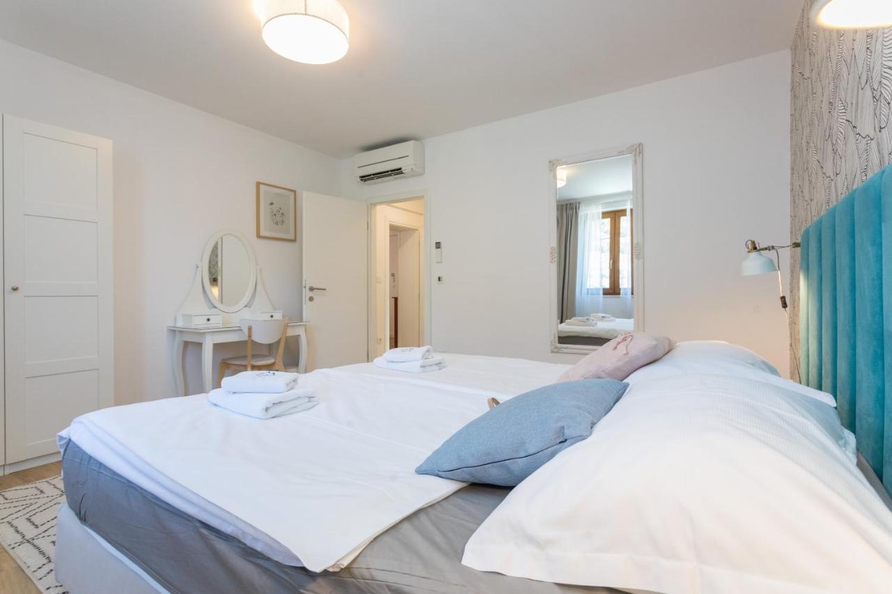 Hotel Bogo-Galijun Mokošica Exterior foto